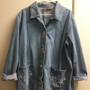 🌼Embroidered Denim Jacket🌼